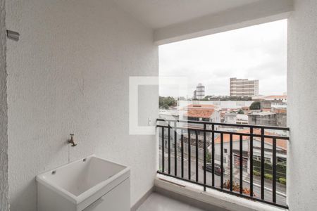 Varanda + Arera de Serviço de apartamento para alugar com 2 quartos, 32m² em Vila Guilhermina, São Paulo