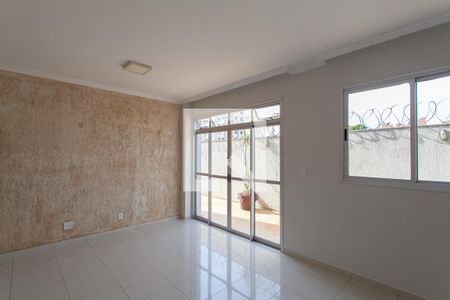 Sala de apartamento para alugar com 3 quartos, 111m² em Itapoã, Belo Horizonte