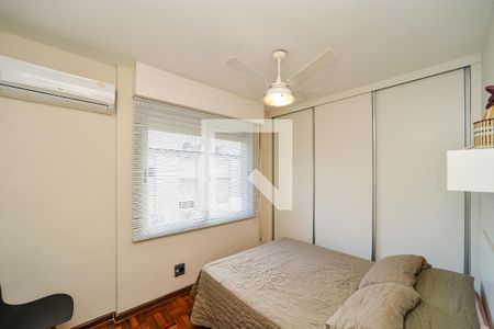 Quarto 2 de apartamento à venda com 2 quartos, 48m² em Passo D’areia, Porto Alegre