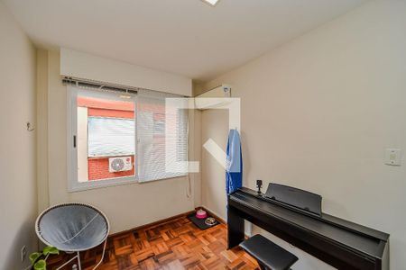 Quarto 1 de apartamento à venda com 2 quartos, 48m² em Passo D’areia, Porto Alegre