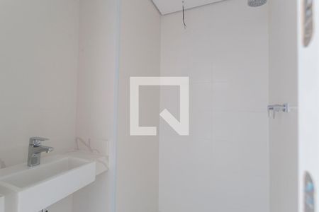 Banheiro de kitnet/studio para alugar com 1 quarto, 27m² em Itaim Bibi, São Paulo