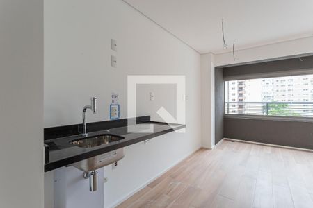 Cozinha de kitnet/studio para alugar com 1 quarto, 27m² em Itaim Bibi, São Paulo