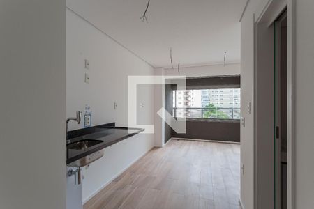 Sala/Quarto de kitnet/studio para alugar com 1 quarto, 27m² em Itaim Bibi, São Paulo