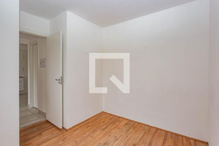 Quarto 2 de apartamento para alugar com 2 quartos, 33m² em Parque Fongaro, São Paulo