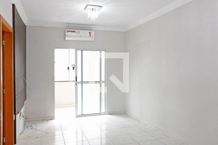 Sala de apartamento para alugar com 2 quartos, 72m² em Jardim Sao Matheus, Vinhedo