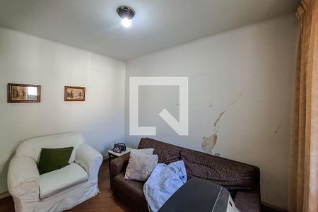 Sala de casa à venda com 3 quartos, 120m² em Liberdade, São Paulo