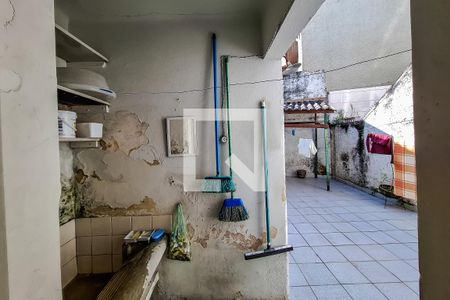 Casa à venda com 120m², 3 quartos e 1 vaga Casa à venda com 120m², 3 quartos e 1 vagaBanheiro