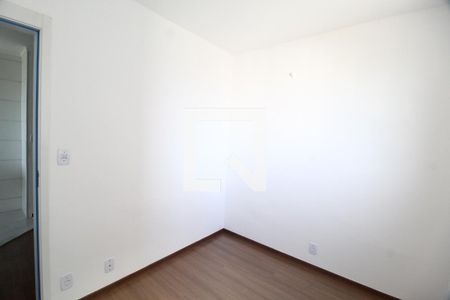 Quarto 1 de apartamento para alugar com 2 quartos, 46m² em Jardim Espanha, Uberlândia