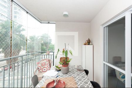 Varanda de apartamento à venda com 2 quartos, 60m² em Vila Anastácio, São Paulo