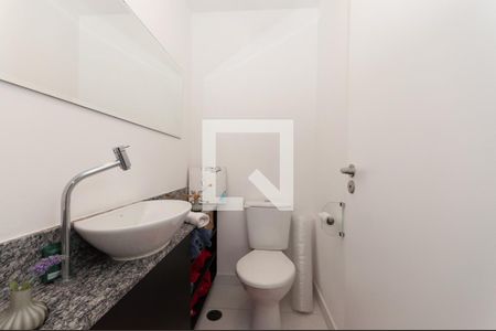 Lavabo de apartamento à venda com 2 quartos, 60m² em Vila Anastácio, São Paulo