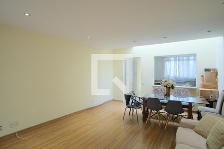 Sala de casa à venda com 2 quartos, 150m² em Chácara Santo Antônio (zona Leste), São Paulo