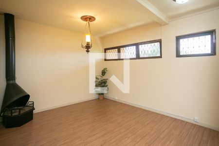 Sala de casa à venda com 3 quartos, 276m² em Santa Tereza, Porto Alegre