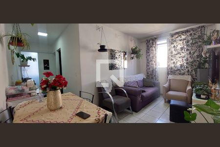 Sala de apartamento para alugar com 2 quartos, 46m² em Parque Erasmo Assunção, Santo André