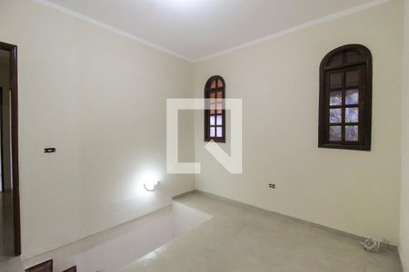 Hall de casa para alugar com 3 quartos, 149m² em Parque Sonia, São Paulo