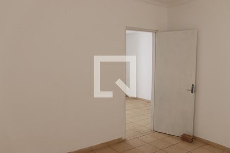 Quarto 1 de casa para alugar com 1 quarto, 70m² em Vila Concórdia, Goiânia