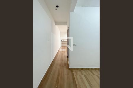 Corredor de casa para alugar com 1 quarto, 125m² em Novo Horizonte, São Bernardo do Campo