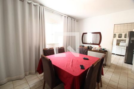 Sala de Jantar de casa para alugar com 3 quartos, 130m² em Santa Mônica, Uberlândia