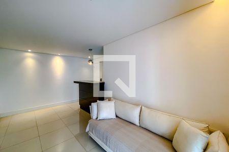 Sala de apartamento para alugar com 1 quarto, 53m² em Vila Regente Feijó, São Paulo