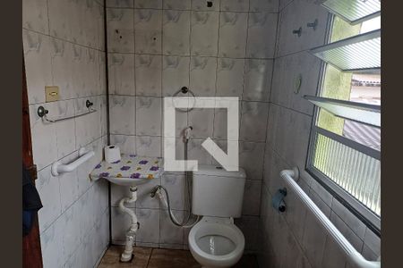 Banheiro de casa para alugar com 1 quarto, 40m² em Penha de França, São Paulo