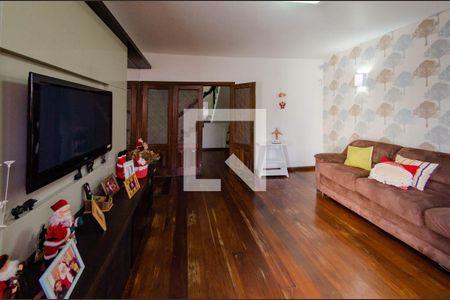 Sala de casa à venda com 5 quartos, 320m² em Santo Antônio, Belo Horizonte