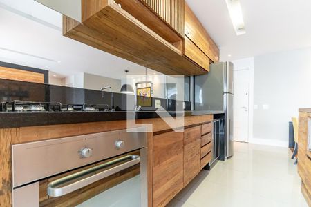 Cozinha de apartamento à venda com 2 quartos, 65m² em Vila Olímpia, São Paulo