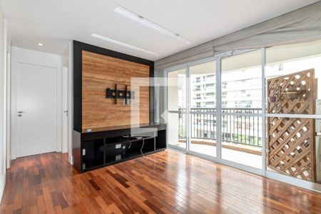 Sala de apartamento à venda com 2 quartos, 65m² em Vila Olímpia, São Paulo