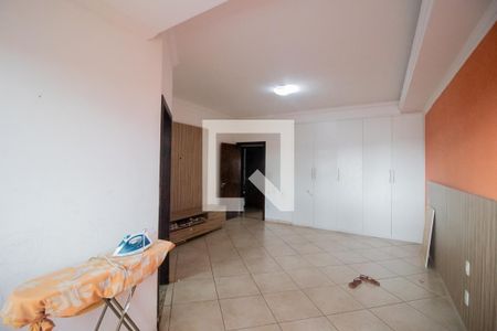 Sala  de casa à venda com 3 quartos, 370m² em Milanez, Contagem