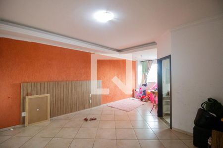 Sala  de casa à venda com 3 quartos, 370m² em Milanez, Contagem