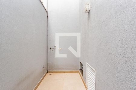 Solário de casa à venda com 3 quartos, 123m² em Vila das Merces, São Paulo