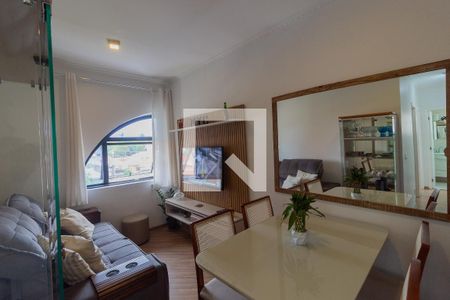 Sala  de apartamento à venda com 2 quartos, 47m² em Santo Amaro, São Paulo