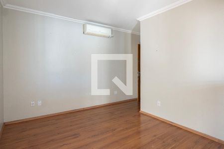 Sala de apartamento à venda com 2 quartos, 75m² em Partenon, Porto Alegre