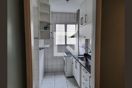 Cozinha de apartamento para alugar com 2 quartos, 75m² em Cidade Monções, São Paulo