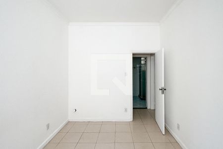 Quarto 01 de apartamento para alugar com 3 quartos, 120m² em Copacabana, Rio de Janeiro