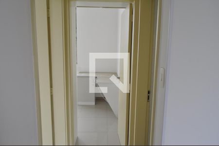 Corredor de apartamento para alugar com 2 quartos, 49m² em Cachambi, Rio de Janeiro