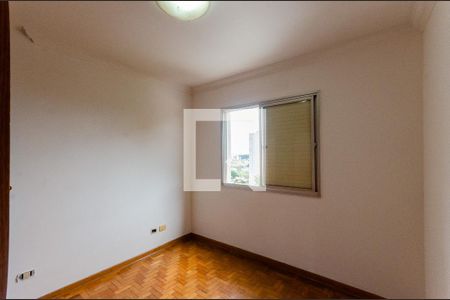 Quarto 1 de apartamento para alugar com 2 quartos, 68m² em Parque Sao Domingos, São Paulo