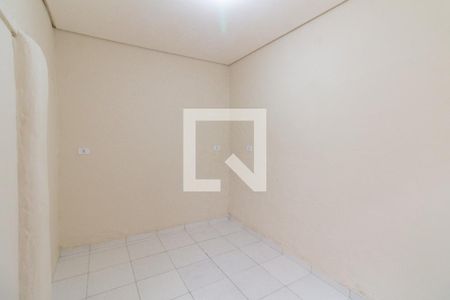 Sala/Quarto de casa para alugar com 1 quarto, 50m² em Vila Dalva, São Paulo