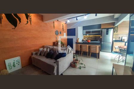 Sala de apartamento à venda com 2 quartos, 55m² em Padroeira, Osasco