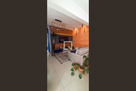 Sala de apartamento à venda com 2 quartos, 55m² em Padroeira, Osasco