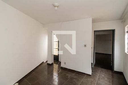 Sala de casa para alugar com 2 quartos, 58m² em Vila Talarico, São Paulo