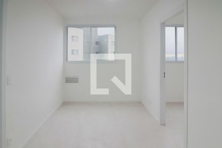 Sala de apartamento para alugar com 2 quartos, 34m² em Vila Gomes, São Paulo