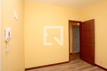 Quarto de apartamento à venda com 1 quarto, 49m² em Petrópolis, Porto Alegre