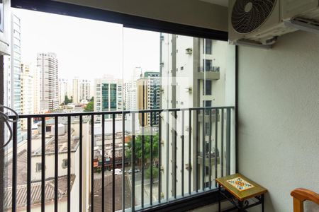 Varanda de apartamento para alugar com 1 quarto, 30m² em Indianópolis, São Paulo