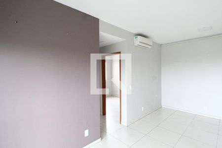 Sala de apartamento para alugar com 2 quartos, 58m² em Jardim Holanda, Uberlândia