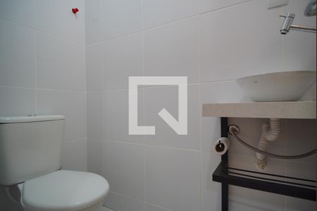 Lavabo de apartamento para alugar com 3 quartos, 107m² em São João, Porto Alegre