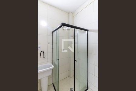 Banheiro de apartamento à venda com 1 quarto, 27m² em Liberdade, São Paulo