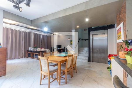 Sala de casa à venda com 3 quartos, 425m² em Mangabeiras, Belo Horizonte