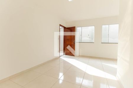 Sala de apartamento para alugar com 2 quartos, 60m² em Cidade Líder, São Paulo