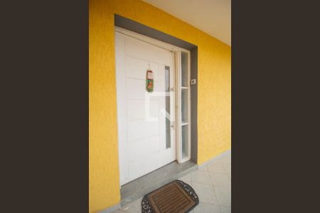 Casa à venda com 134m², 4 quartos e 2 vagas Casa à venda com 134m², 4 quartos e 2 vagasHall de Entrada