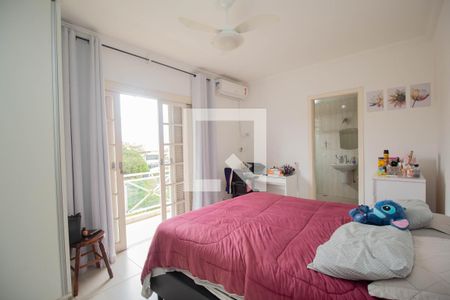 Casa à venda com 134m², 4 quartos e 2 vagas Casa à venda com 134m², 4 quartos e 2 vagasQuarto 3 - Suíte 3