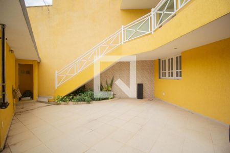 Casa à venda com 134m², 4 quartos e 2 vagas Casa à venda com 134m², 4 quartos e 2 vagasGaragem